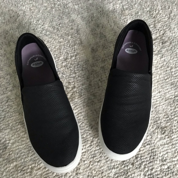 Dr. Scholl's - Picture 9 of 11